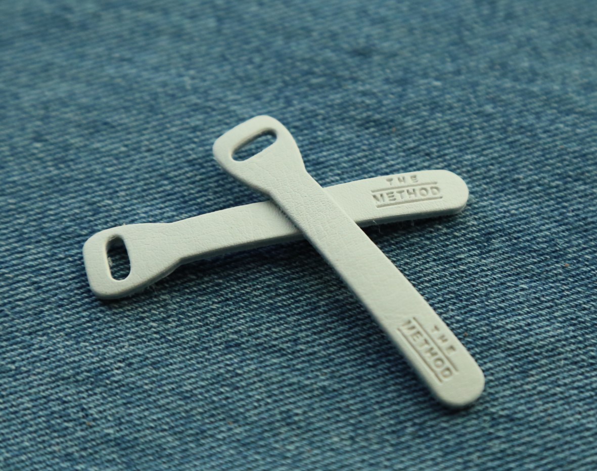 Custom Logo Reversible Leather Zipper Puller