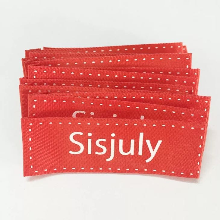 wholesale garment woven label/tag/customized clothing silk screen label printing